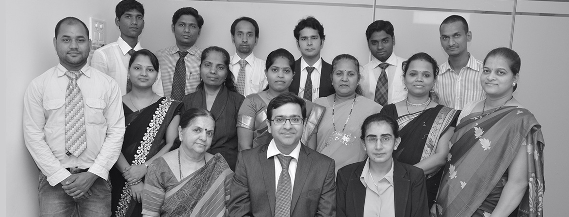 Team of Best eye specialist in Ghatkopar, Eye doctor in Ghatkopar, Retina Specialist in Ghatkopar, Cornea Specialist in Ghatkopar